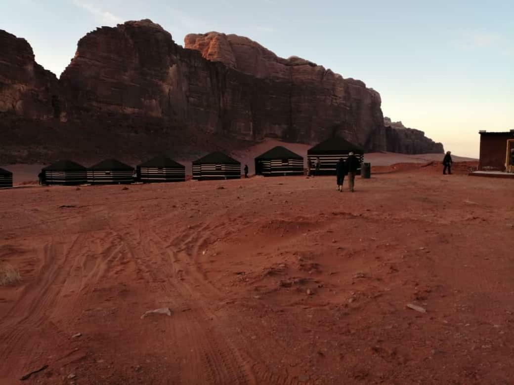 Atlantis Rum Camp Wadi Rum Luaran gambar