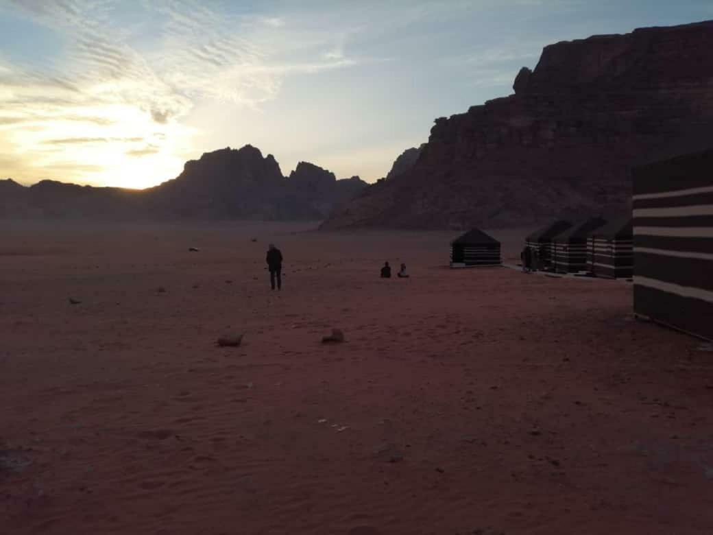Atlantis Rum Camp Wadi Rum Luaran gambar