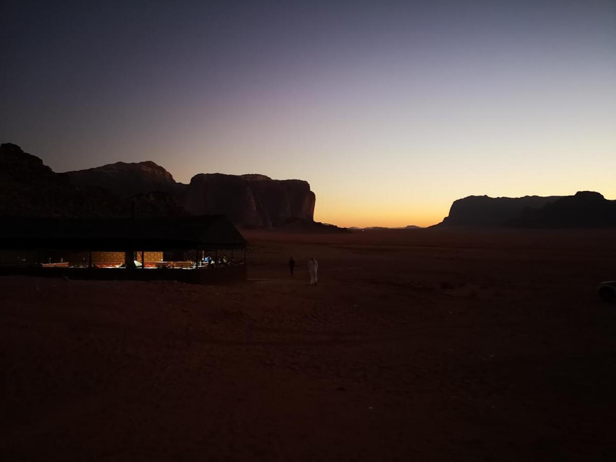 Atlantis Rum Camp Wadi Rum Luaran gambar