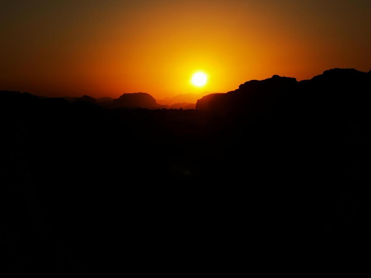 Atlantis Rum Camp Wadi Rum Luaran gambar