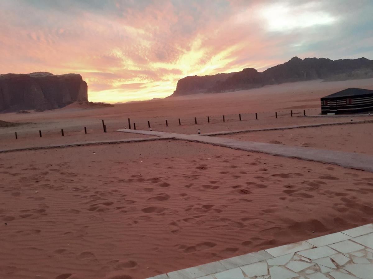 Atlantis Rum Camp Wadi Rum Luaran gambar